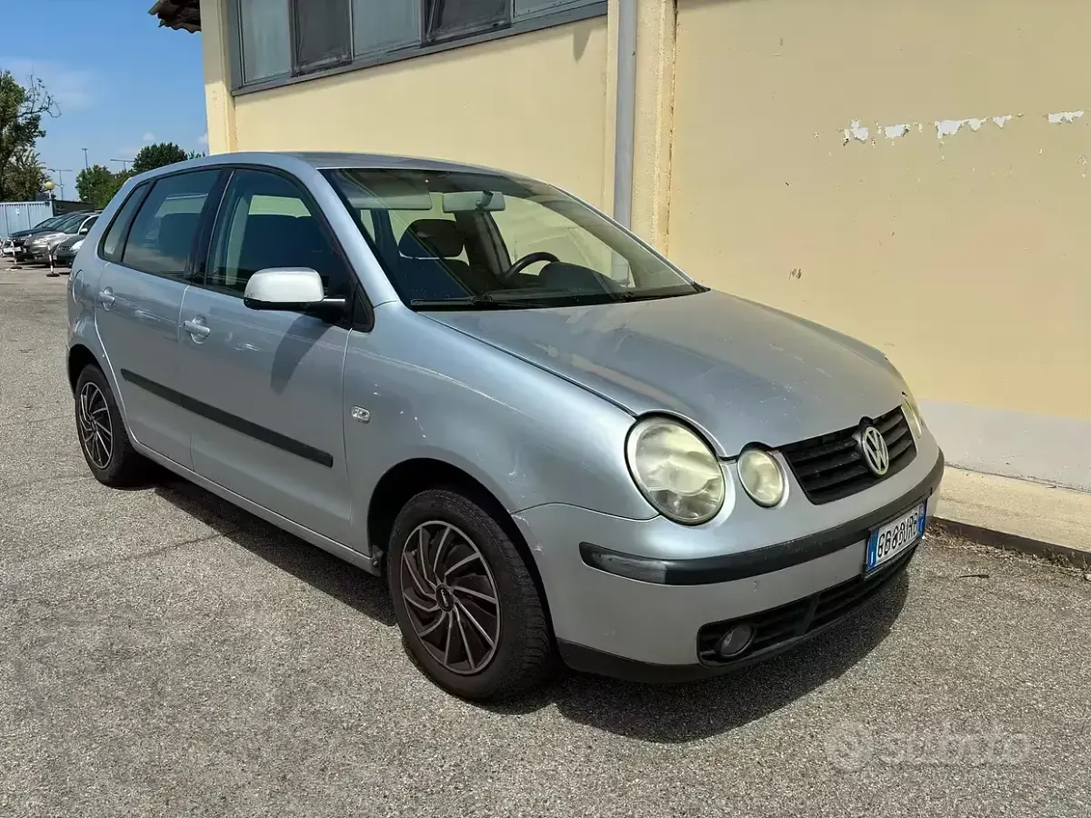 Usata VW Polo 64 CV (47 kW) 2002 Berlina
