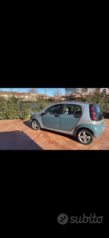 Blu Usata 2005 Smart ForFour Due volumi | 1300 € (Buon prezzo) - Immagine 1/4