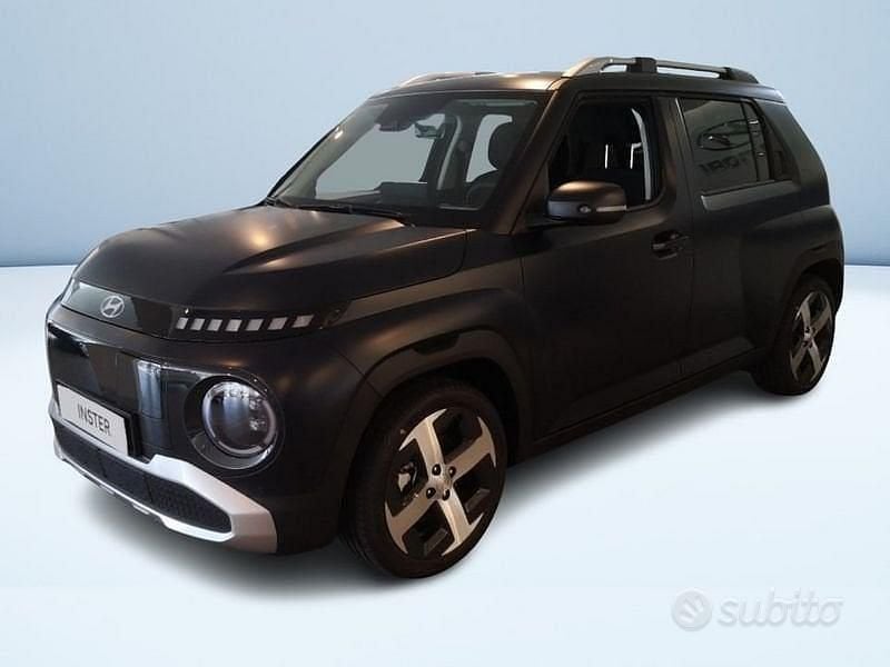 Blu Nuova 2025 Hyundai Inster Due volumi | 28.850 € (Buon prezzo) - Immagine 1/4