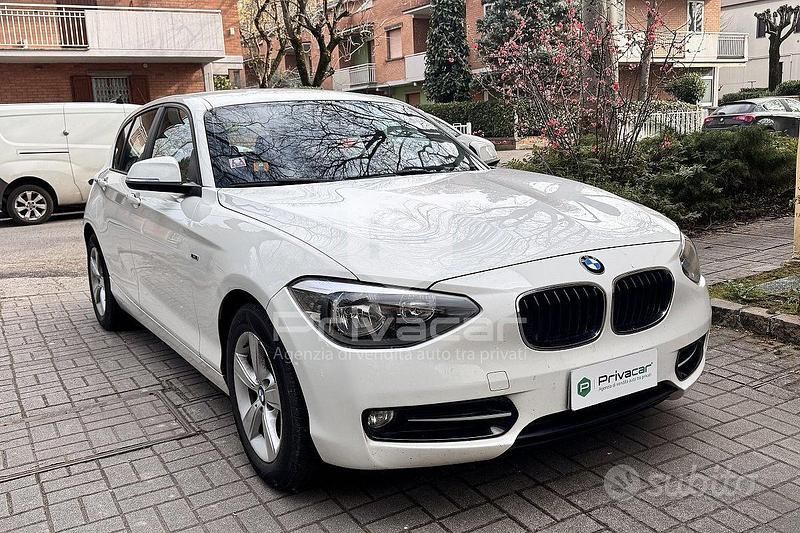 Usata BMW 116 Sport Line 116 CV (85 kW) 2013 Bianco Utilitaria