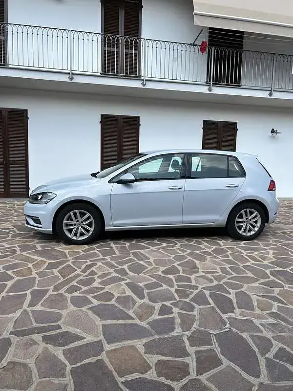Usata VW Golf Sportsvan Comfortline 116 CV (85 kW) 2017 Monovolume