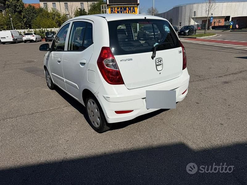 Usata Hyundai i10 107 CV (78 kW) 2013 Bianco Utilitaria
