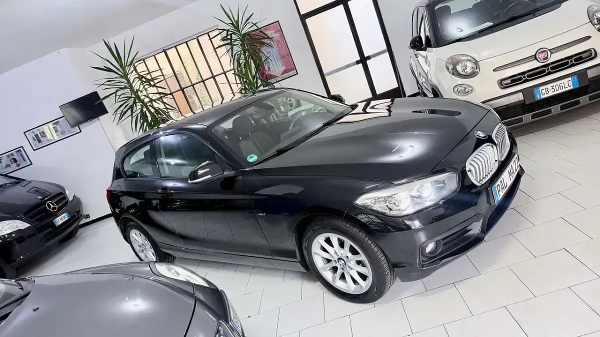 Usata BMW 118 136 CV (100 kW) 2015 Nero Utilitaria