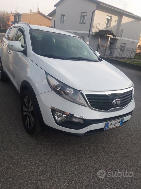 Bianco Usata 2013 Kia Sportage SUV | 8000 € (Buon prezzo) - Immagine 1/3