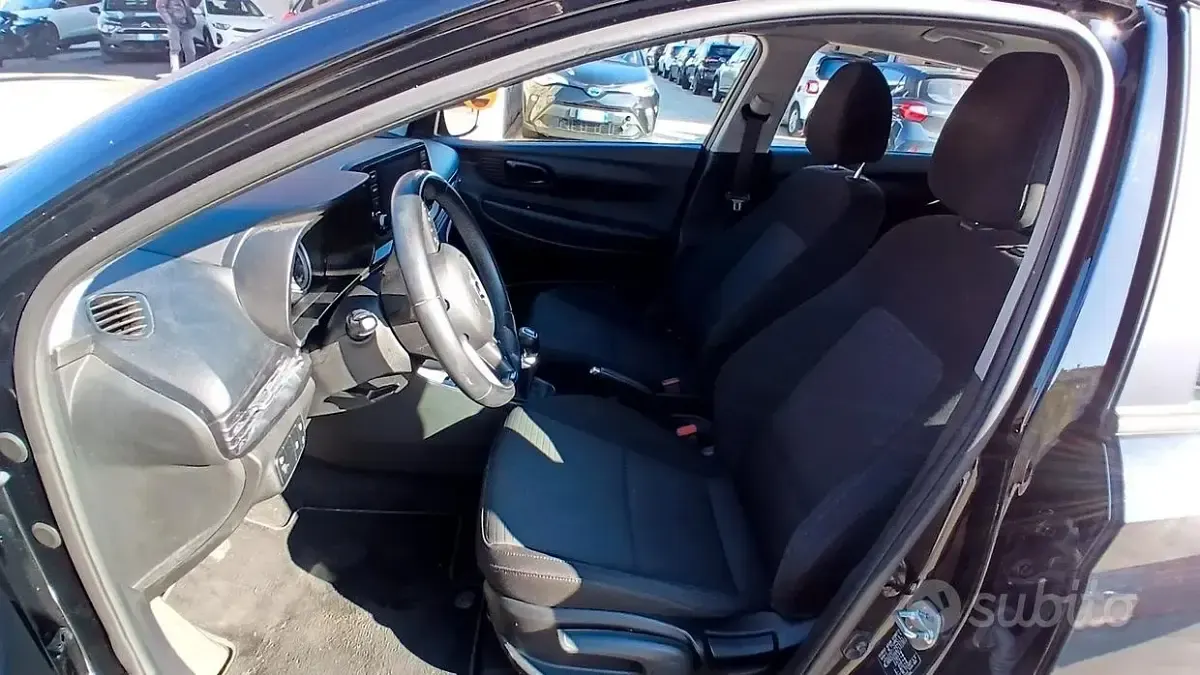 Usata Hyundai i20 84 CV (61 kW) 2022 Nero Utilitaria