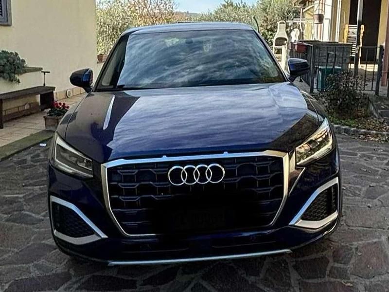 Usata Audi Q2 Admired 116 CV (85 kW) 2022 Blu/azzurro SUV
