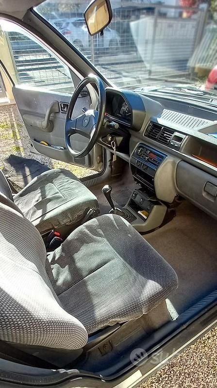 Usata Ford Fiesta 53 CV (38 kW) 1990 Utilitaria