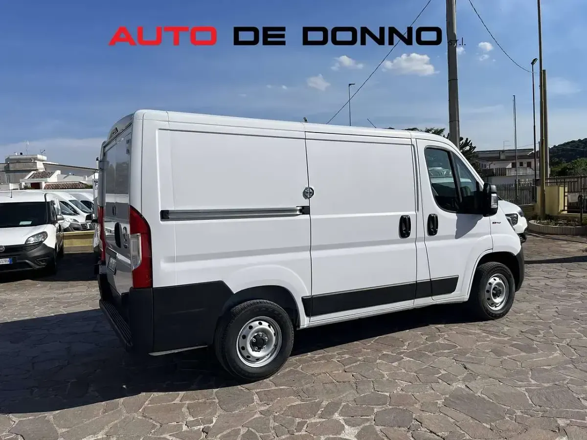 Usata Fiat Ducato 140 CV (102 kW) 2021 Bianco Furgone