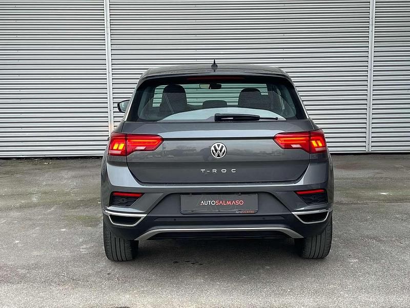 Usata VW T-Roc Style 116 CV (85 kW) 2019 Grigio SUV