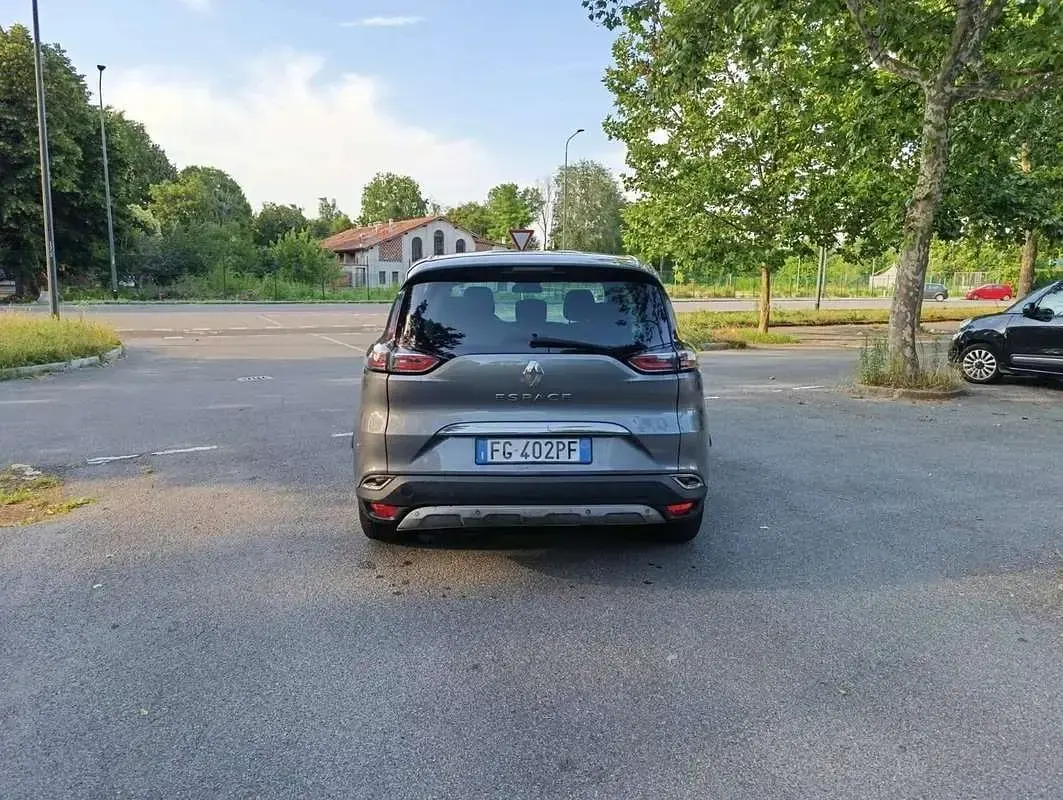 Usata Renault Espace Intens 160 CV (117 kW) 2015 Grigio Monovolume