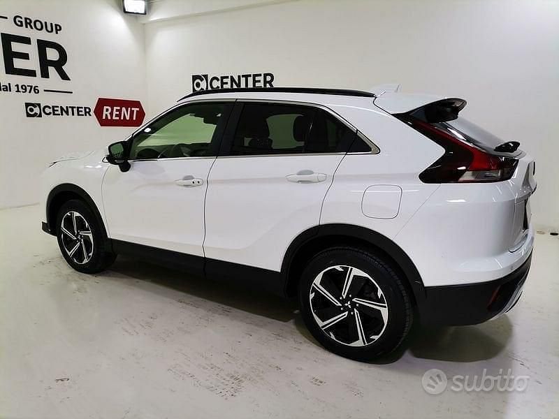 Usata Mitsubishi Eclipse 98 CV (72 kW) 2025 Bianco SUV