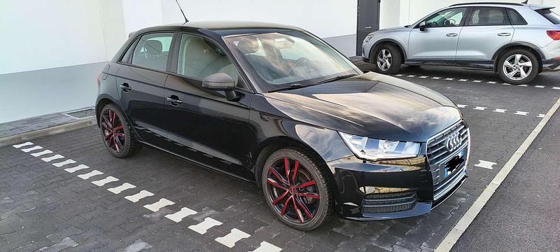 Usata Audi A1 Sportback Ambiente 82 CV (60 kW) 2016 Nero Utilitaria