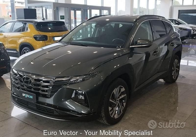 Usata Hyundai Tucson 116 CV (85 kW) 2021 Grigio SUV