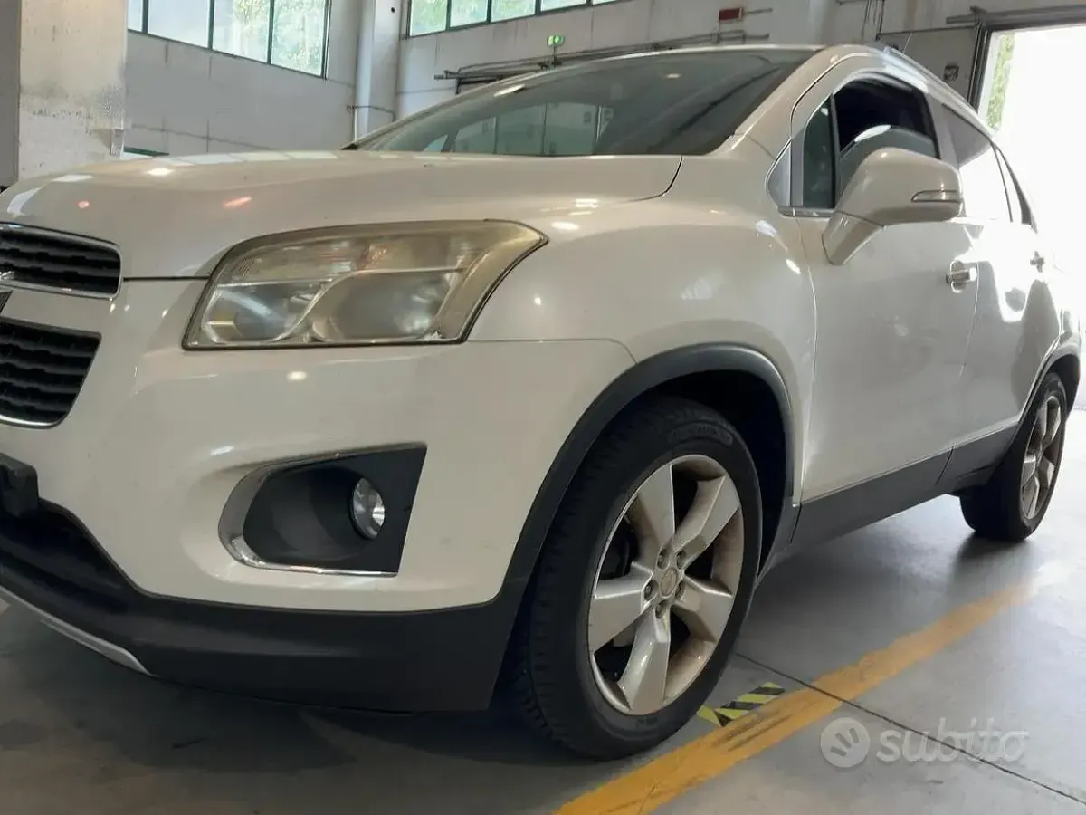 Usata Chevrolet Trax LT 131 CV (96 kW) 2013 Bianco SUV