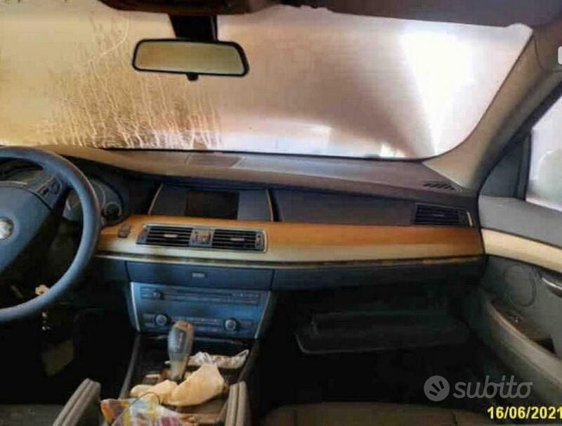 Usata BMW 520 Gran Turismo 184 CV (135 kW) 2013 Antracite Berlina