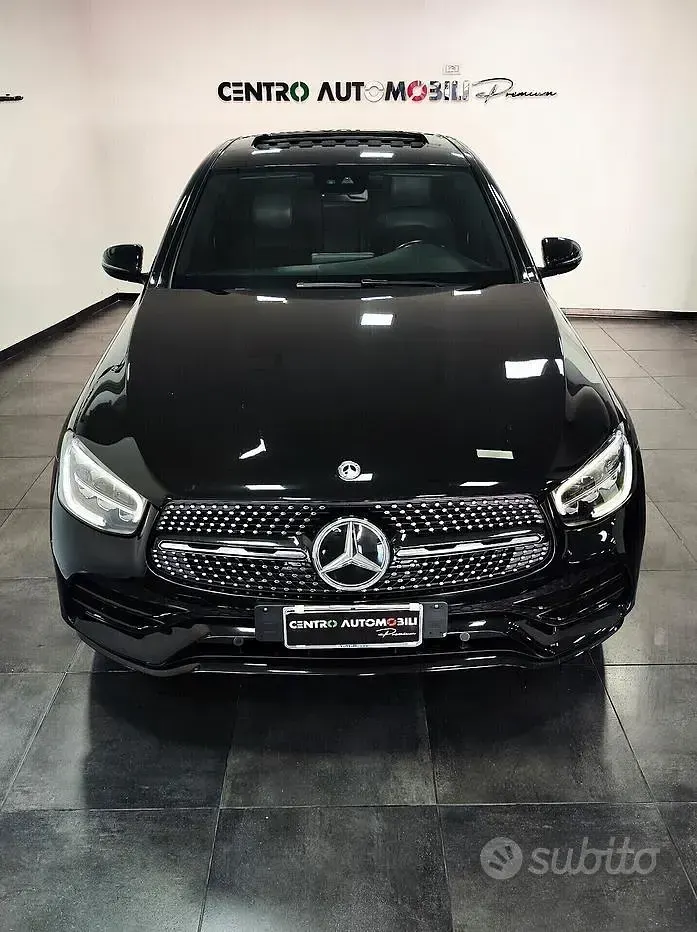 Usata Mercedes GLC220 Premium 194 CV (142 kW) 2020 Nero SUV