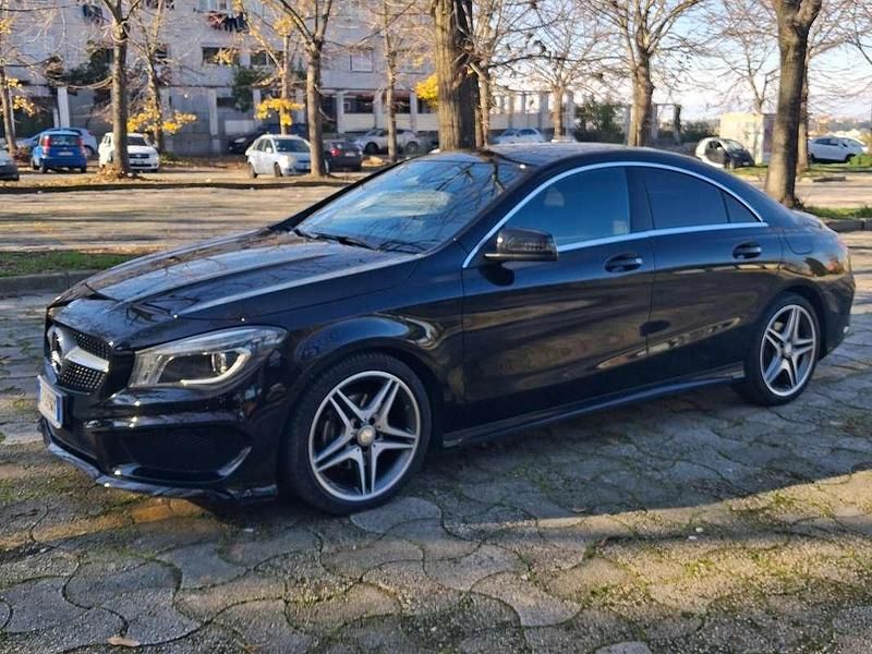 Usata Mercedes CLA200 Business 136 CV (100 kW) 2014 Nero Berlina