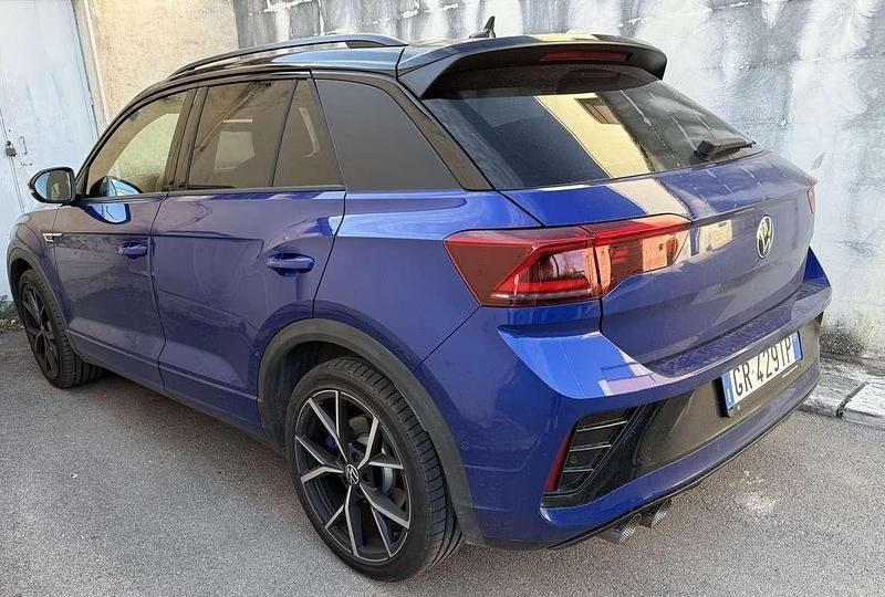 Usata VW T-Roc R 300 CV (220 kW) 2023 Blu/azzurro SUV