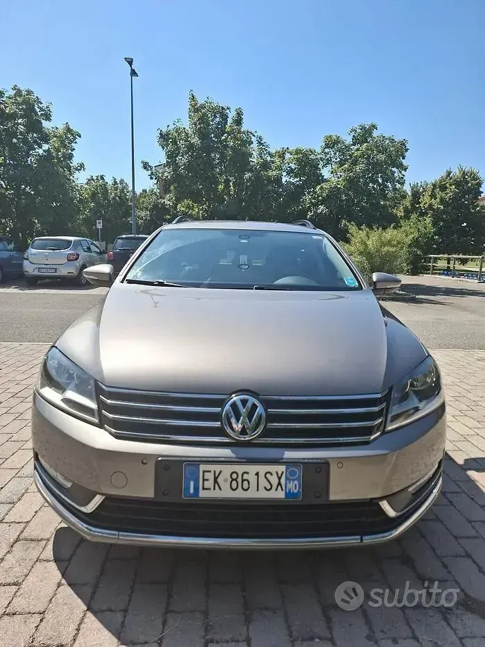 Usata VW Passat 140 CV (102 kW) 2011 Station wagon