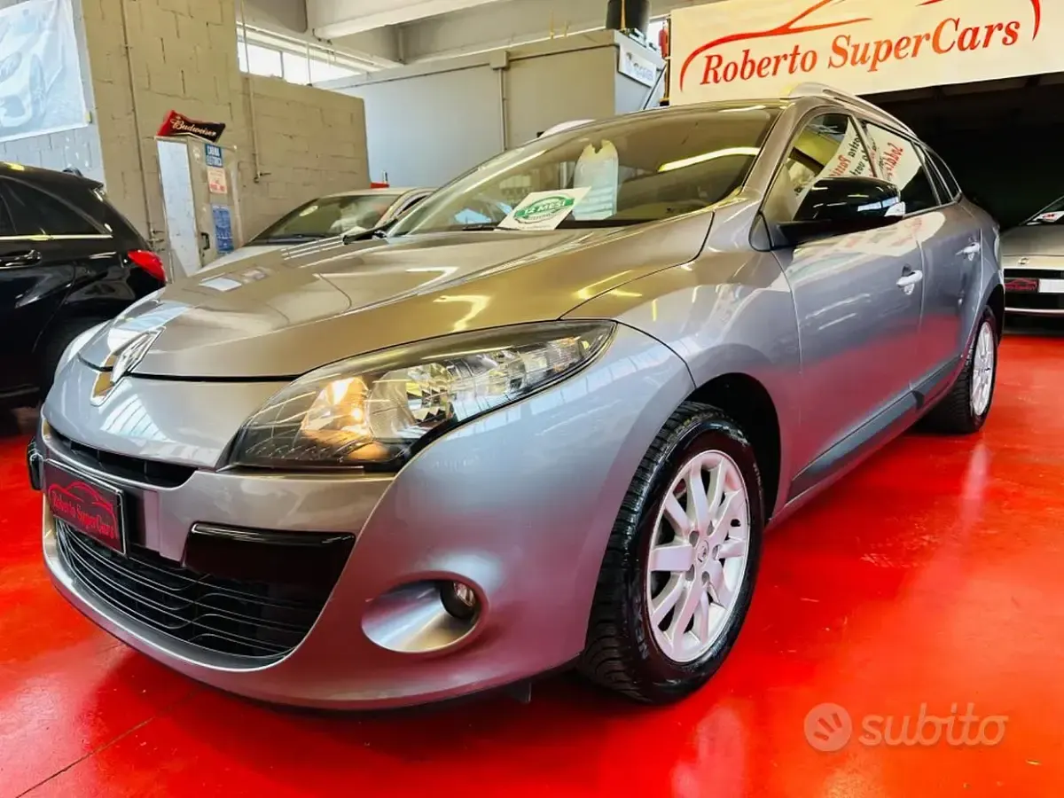 Usata Renault Mégane GT Line GT-Line 110 CV (80 kW) 2012 Grigio Station wagon