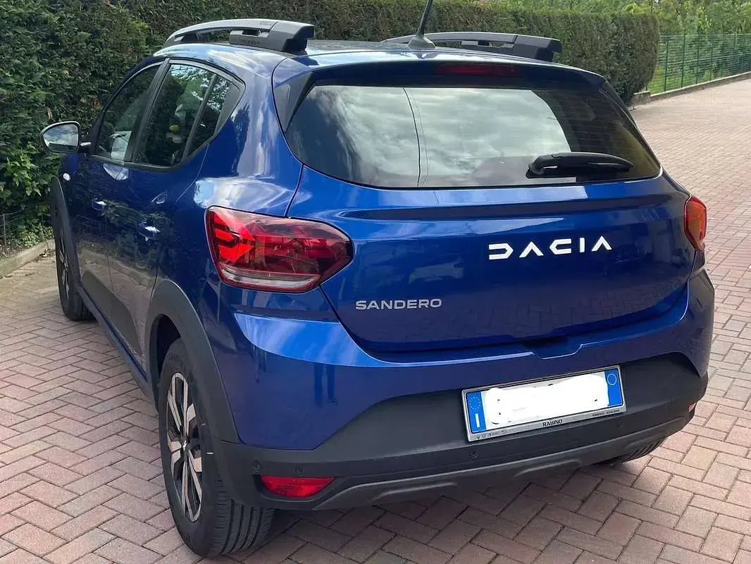 Usata Dacia Sandero Extreme 101 CV (74 kW) 2023 Blu/azzurro Berlina