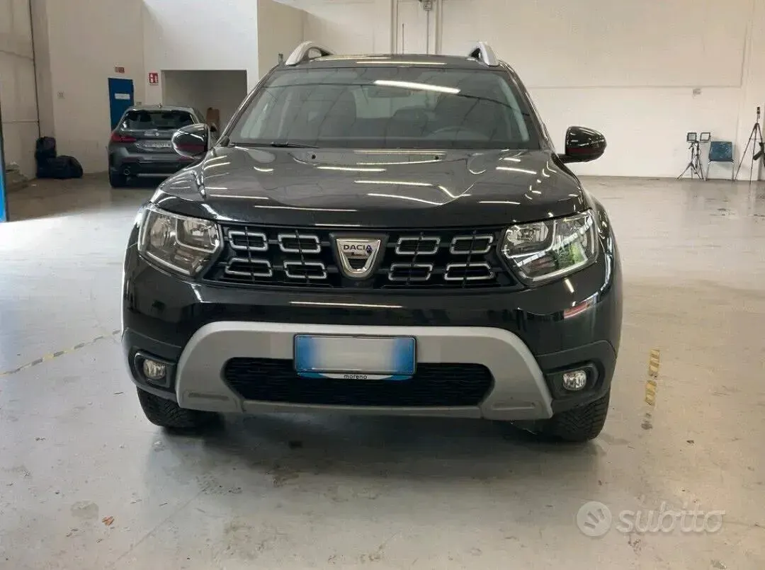 Usata Dacia Duster 114 CV (83 kW) 2019 Grigio SUV