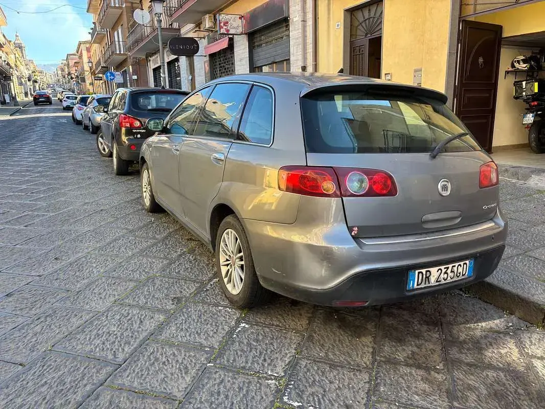 Usata Fiat Croma Classica 120 CV (88 kW) 2008 Grigio Station wagon