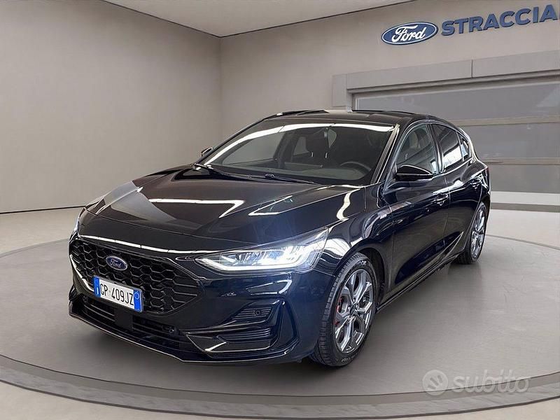 Usata Ford Focus ST-Line X 116 CV (85 kW) 2023 Nero metallizzato Berlina