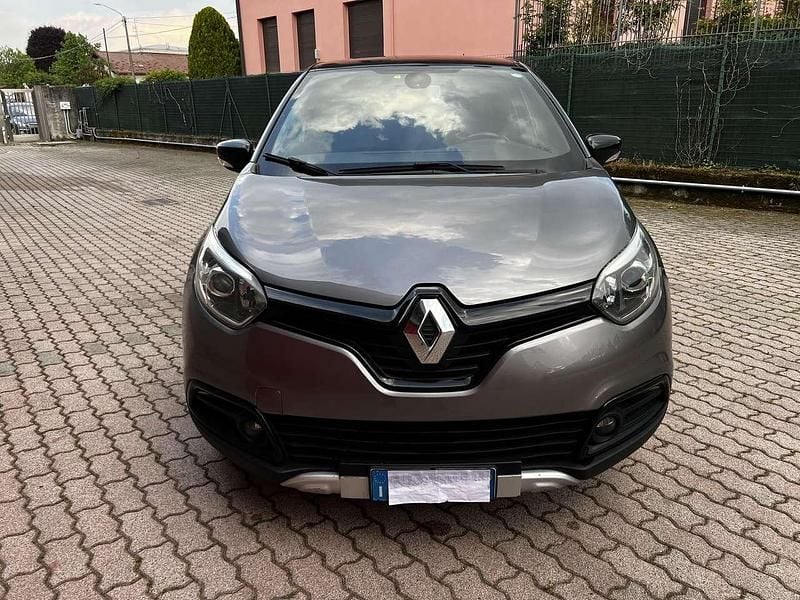 Brugt Renault Captur 90 HK (66 kW) 2016 Grå SUV