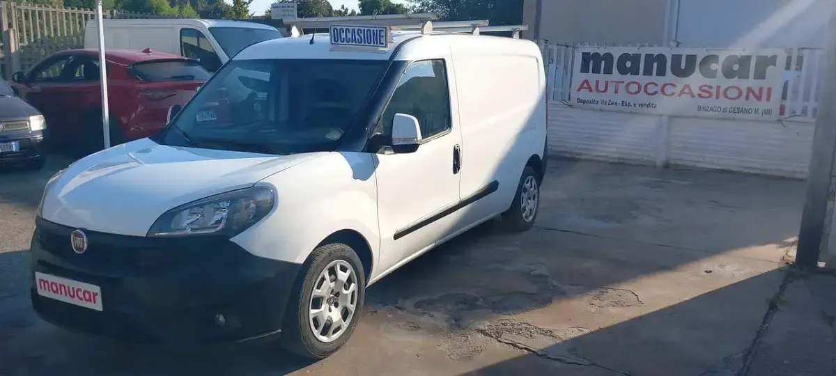 Usata Fiat Doblò 120 CV (88 kW) 2018 Bianco Monovolume