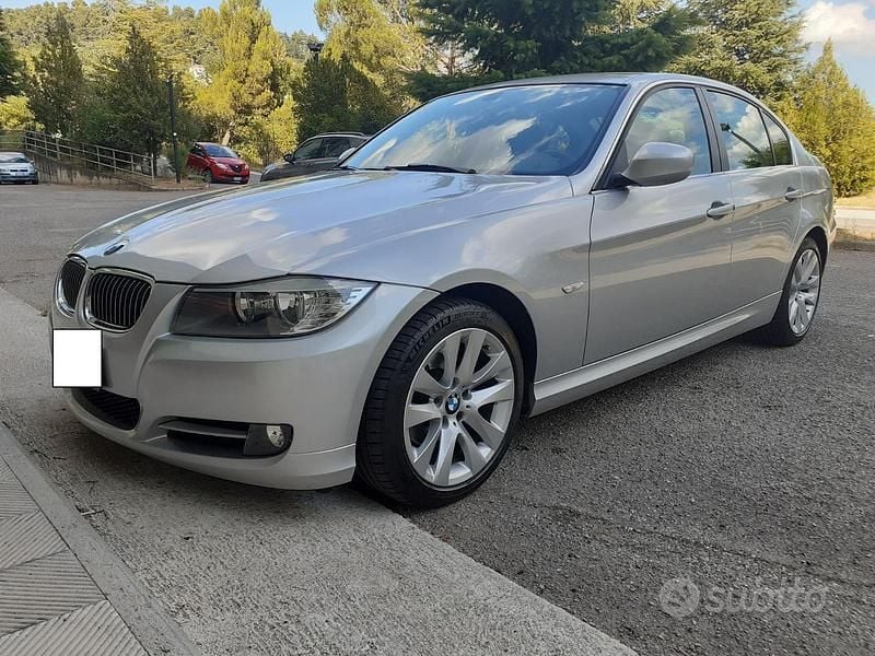 Usata BMW 318 Comfort Edition 2011 Grigio