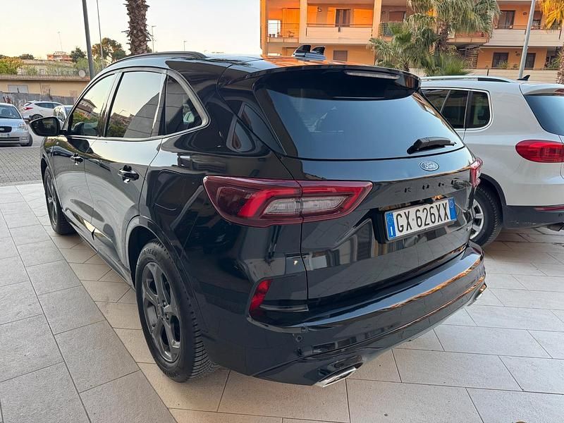 Usata Ford Kuga ST-Line 151 CV (111 kW) 2025 Nero SUV