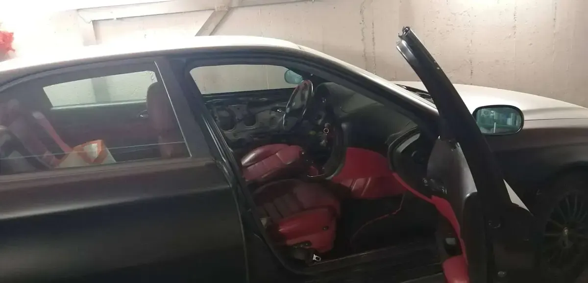 Usata Alfa Romeo 166 101 CV (74 kW) 2006 Nero Berlina
