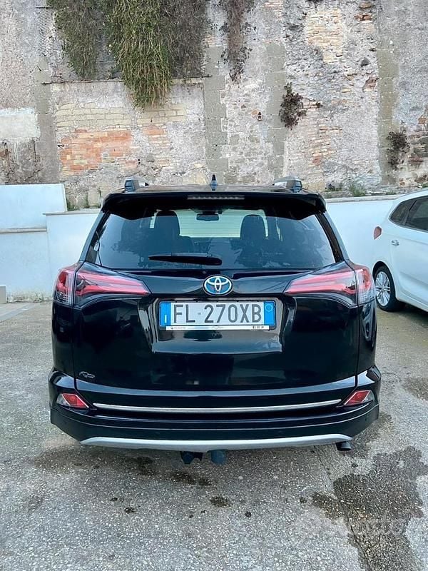 Usata Toyota RAV4 2017 Nero SUV