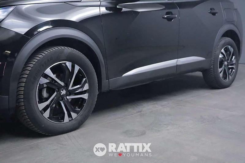 Usata Peugeot 2008 Allure 131 CV (96 kW) 2023 Nero perla SUV