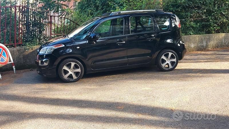 Usata Citroën C3 Picasso 100 CV (73 kW) 2016 Nero Monovolume