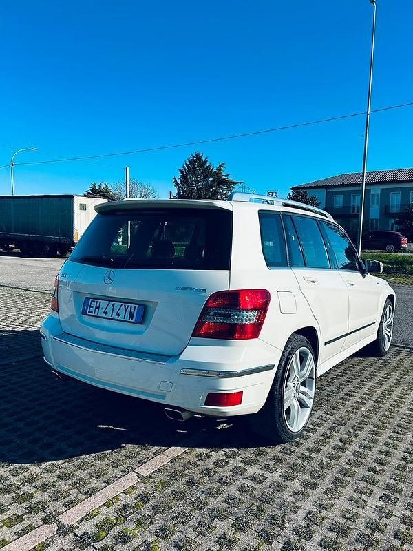 Usata Mercedes GLK200 143 CV (105 kW) 2011 Bianco SUV