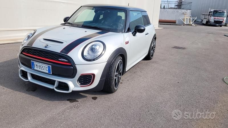 Argento Usata 2018 Mini John Cooper Works Due volumi | 23.000 € (Ottimo prezzo) - Immagine 1/4