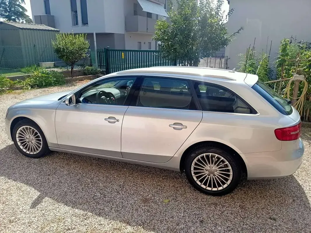 Usata Audi A4 Ambiente 143 CV (105 kW) 2013 Argento Station wagon