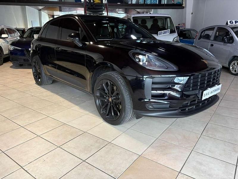 Usado Porsche Macan 245 CV (180 kW) 2019 Negro SUV