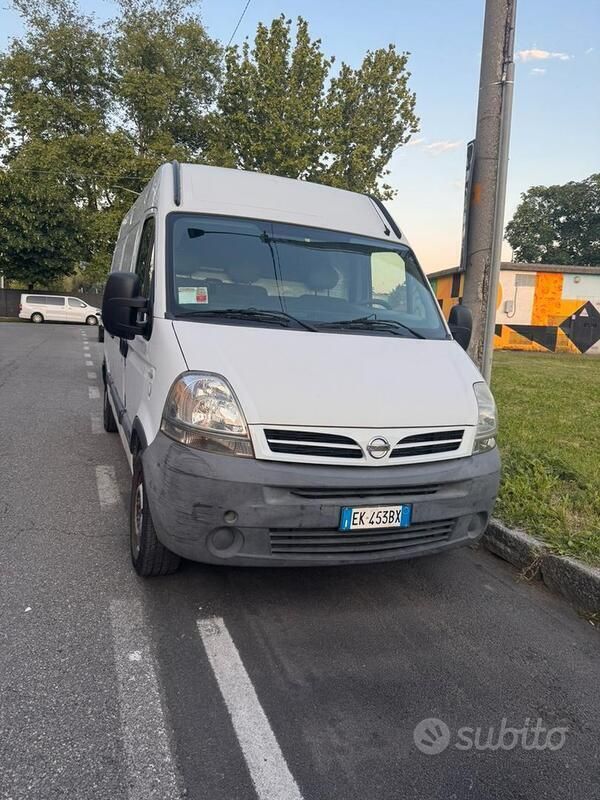 Usata Nissan Interstar 2011 Bianco Furgone