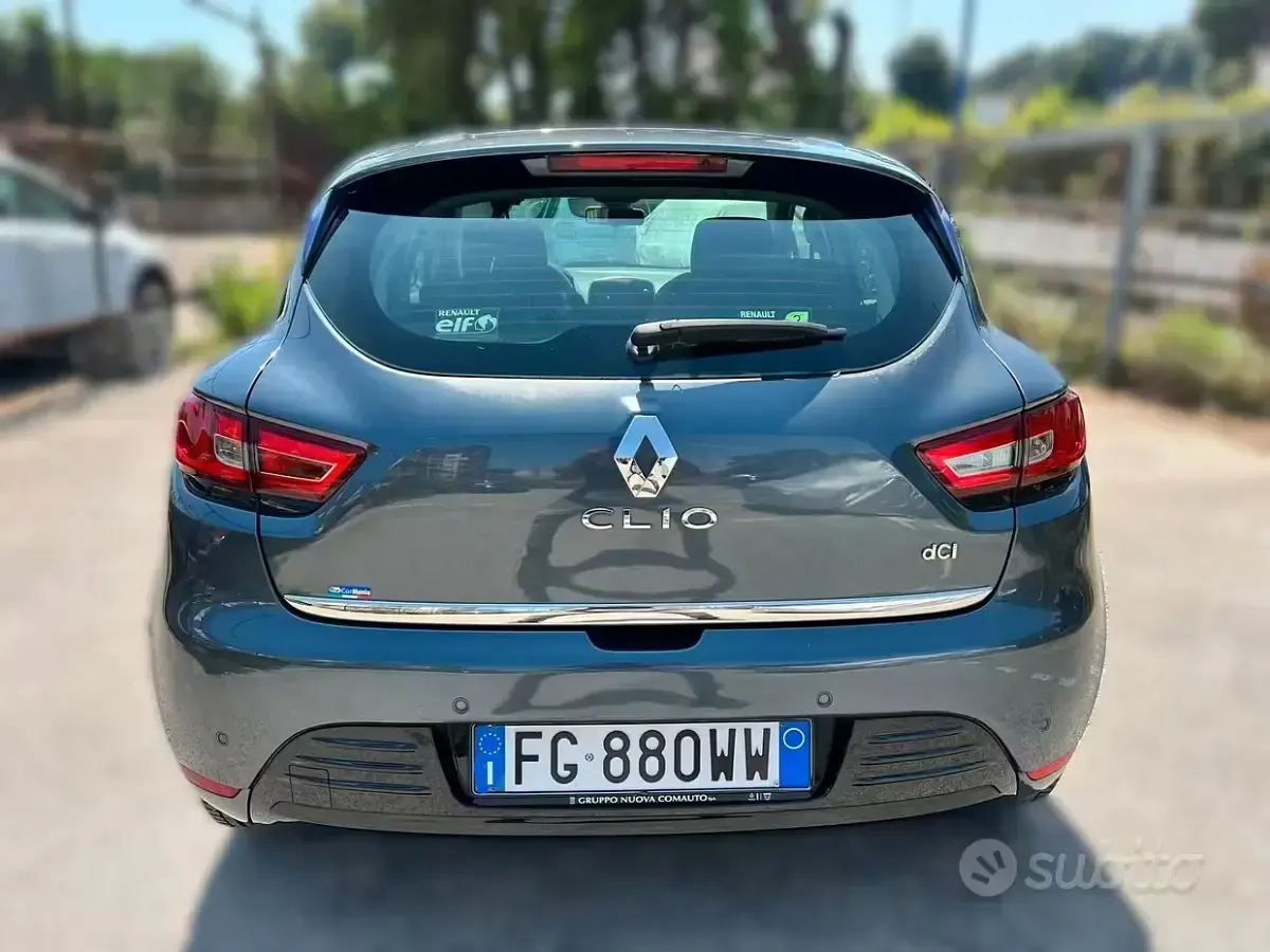 Usata Renault Clio IV 75 CV (55 kW) 2017 Grigio Berlina