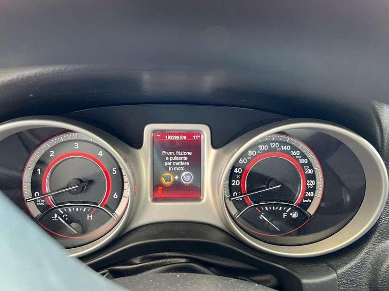 Usata Fiat Freemont 140 CV (102 kW) 2013 Bronzo SUV