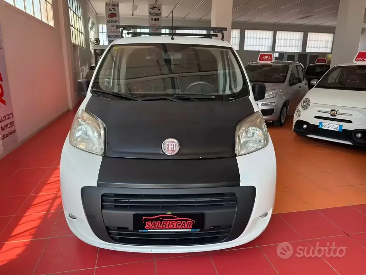 Usata Fiat Qubo Dynamic 95 CV (69 kW) 2011 Bianco Monovolume