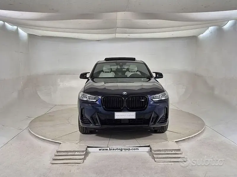 Usata BMW X4 340 CV (250 kW) 2023 Bluazzurro SUV