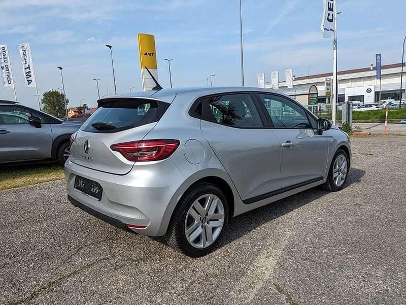 Usata Renault Clio 90 CV (66 kW) 2021 Grigio SUV