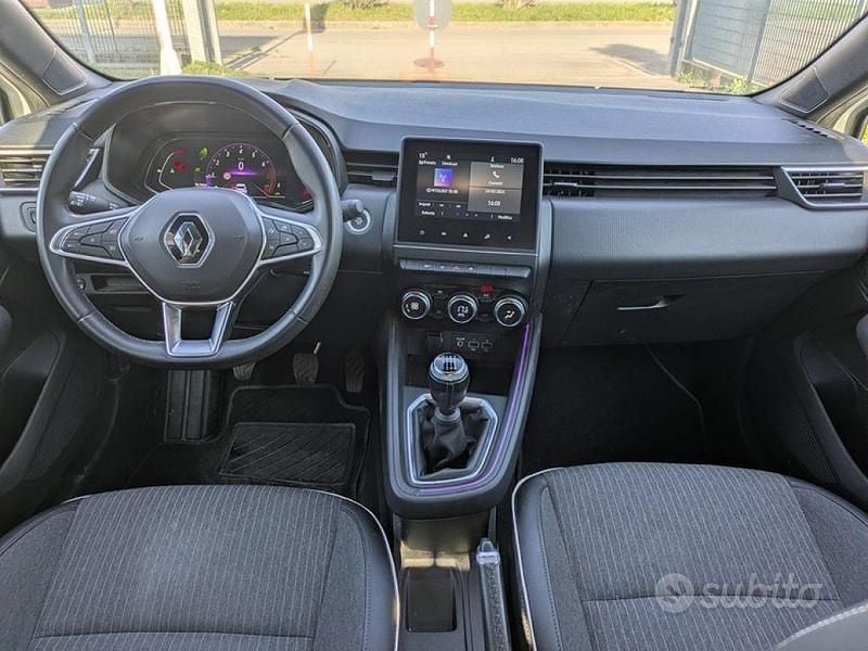 Usata Renault Clio V Intens 100 CV (73 kW) 2022 Bianco Berlina