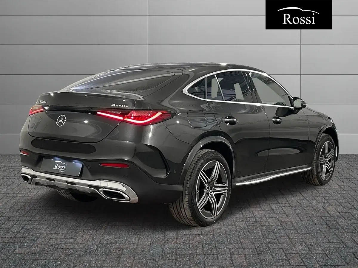 Ny Mercedes GLC300 197 HK (144 kW) 2026 Svart Sportkupé