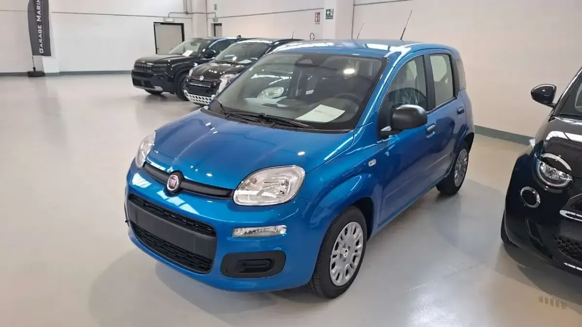 Nuova Fiat Panda Pop 65 CV (47 kW) 2026 Blu italia Utilitaria