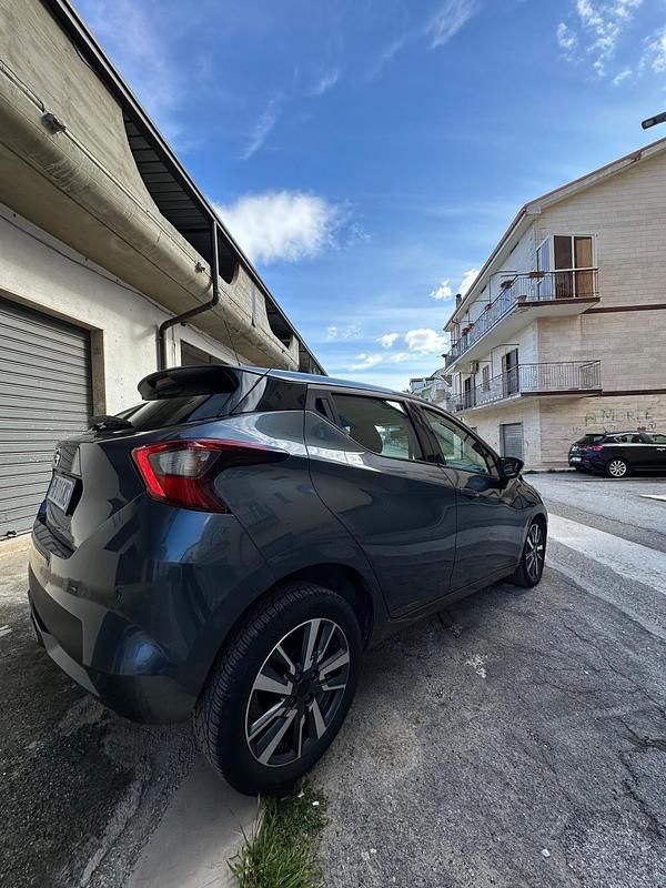 Usata Nissan Micra Tekna 90 CV (66 kW) 2017 Blu Utilitaria